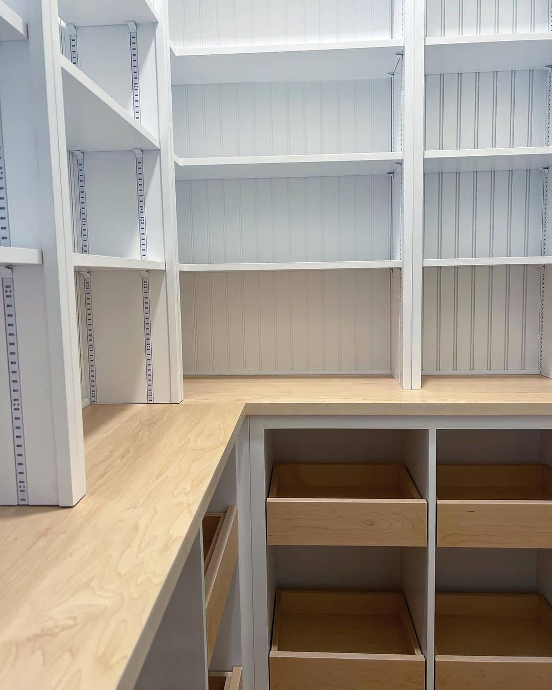 Pantry - Maple
